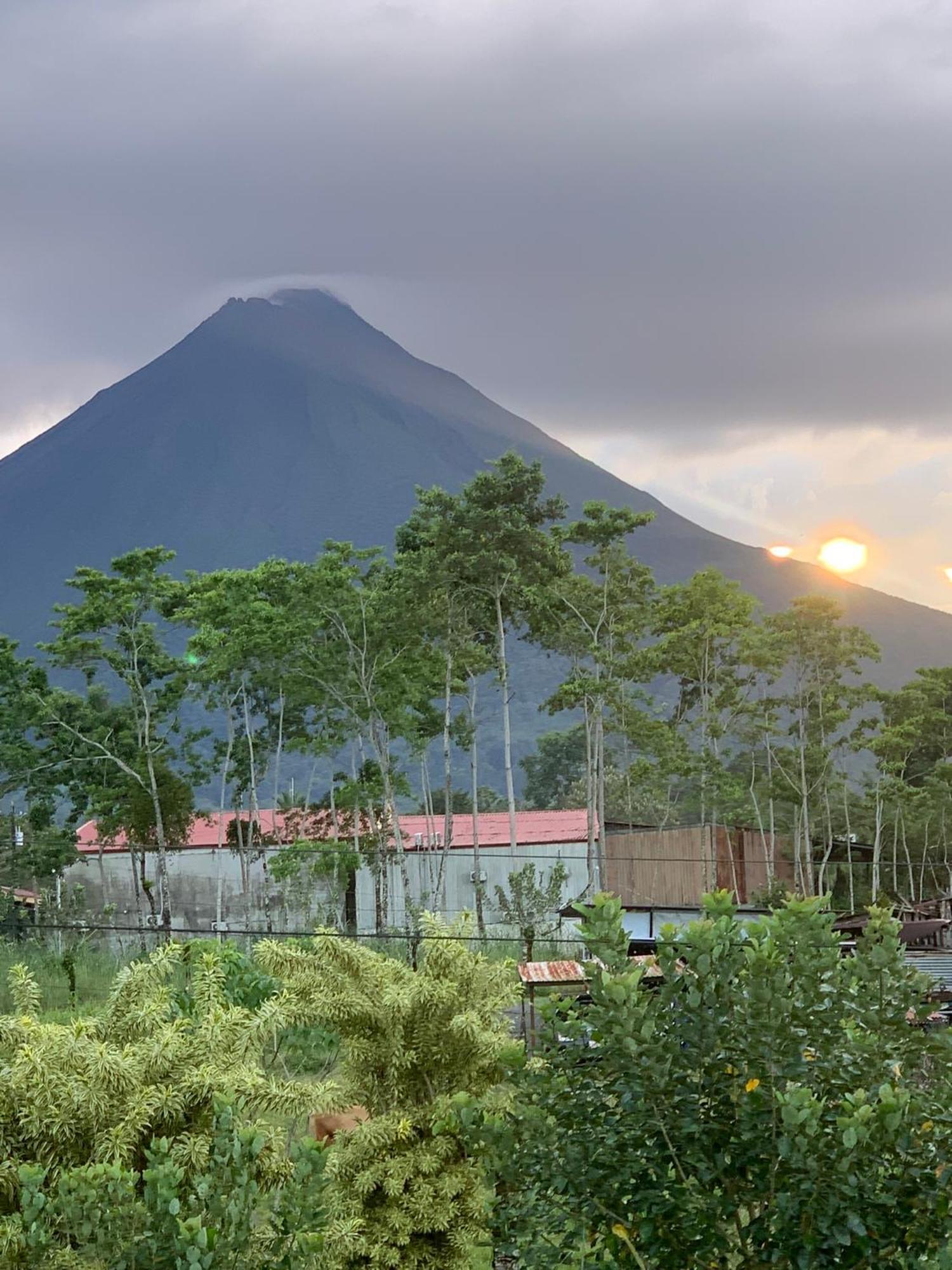 Villa Jade, La Fortuna Downtown Exterior photo